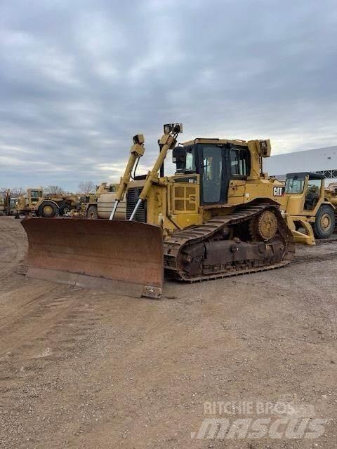 CAT D6T XW Bouteurs sur chenilles