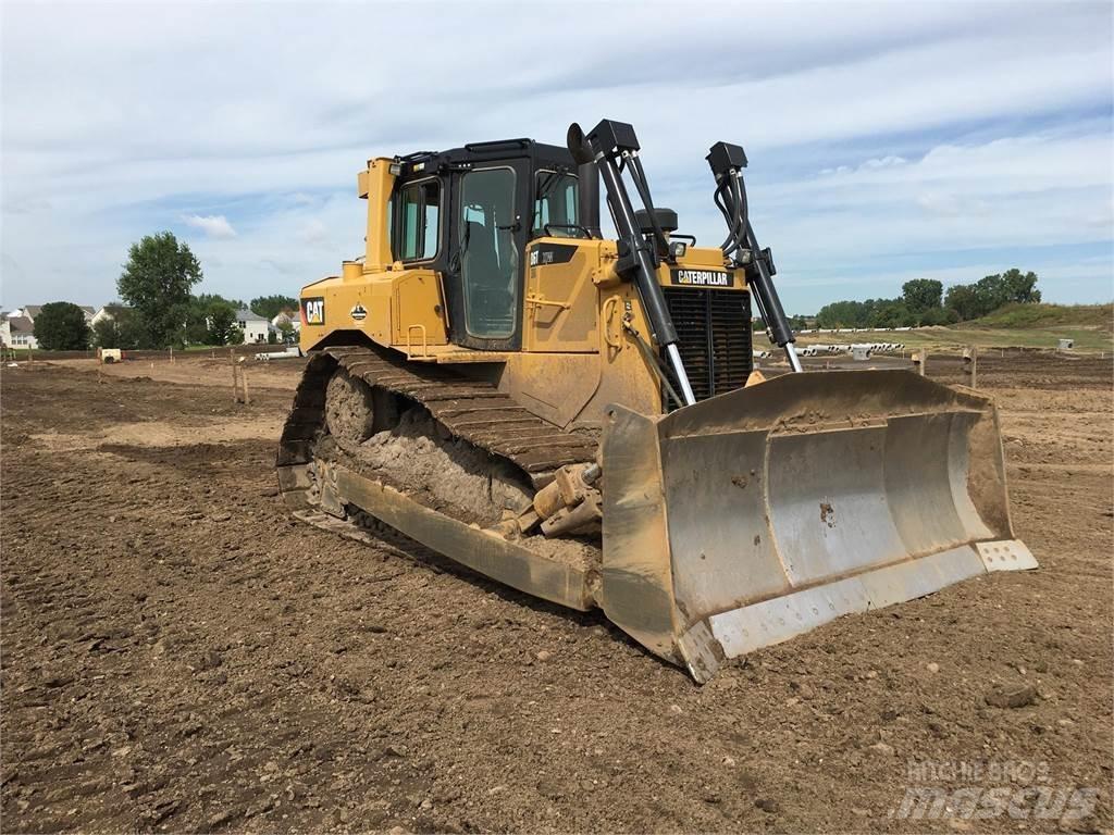 CAT D6T XW Bouteurs sur chenilles
