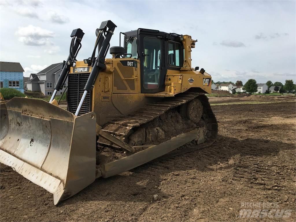 CAT D6T XW Bouteurs sur chenilles