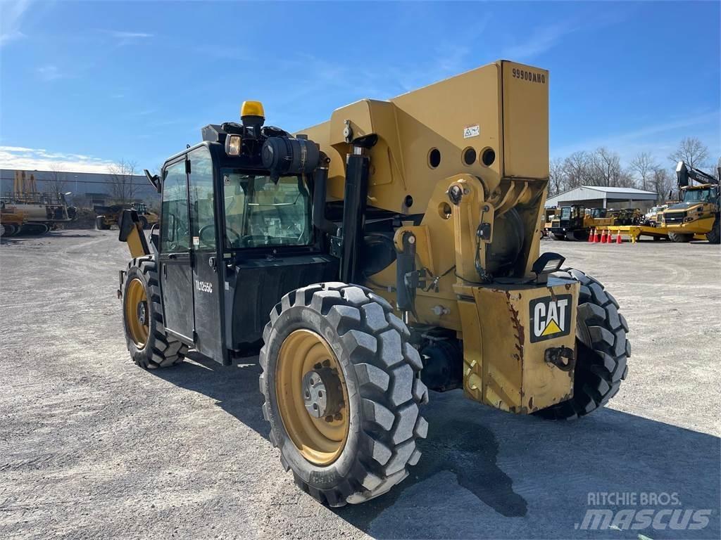 CAT TL1255C Chariot télescopique