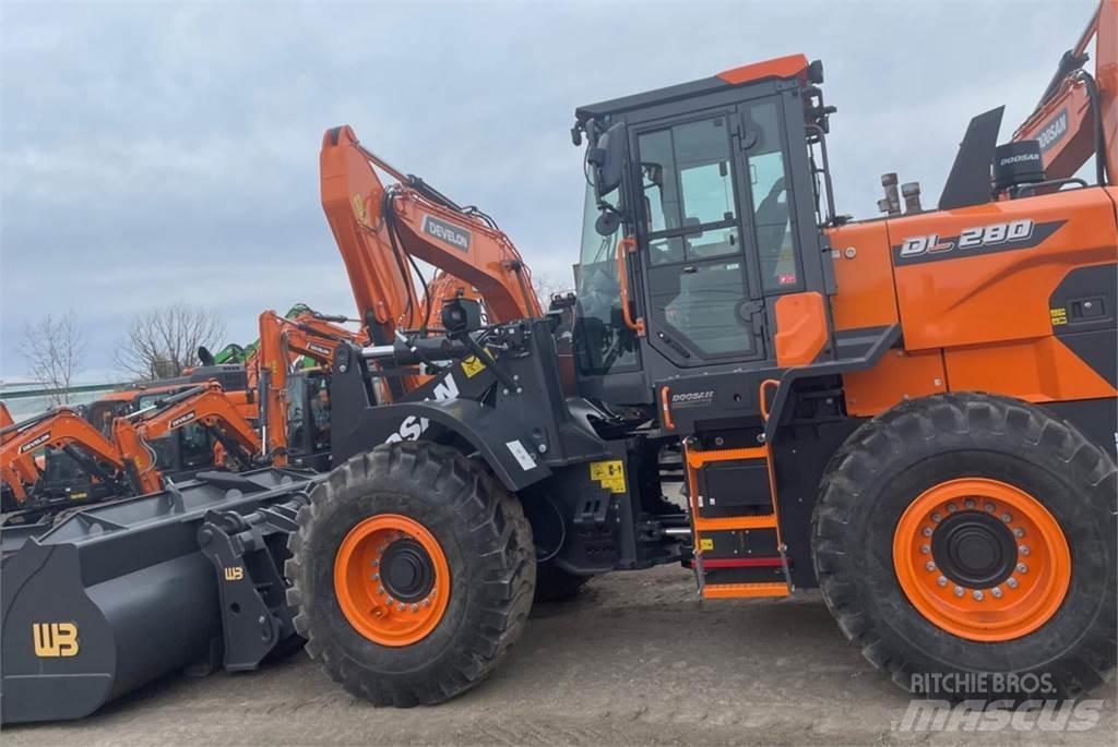Develon DL280-7 Chargeuse sur pneus