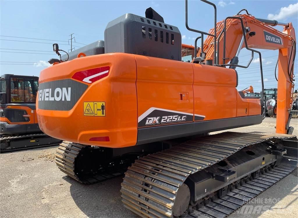 Develon DX225 LC-7 Pelle sur chenilles