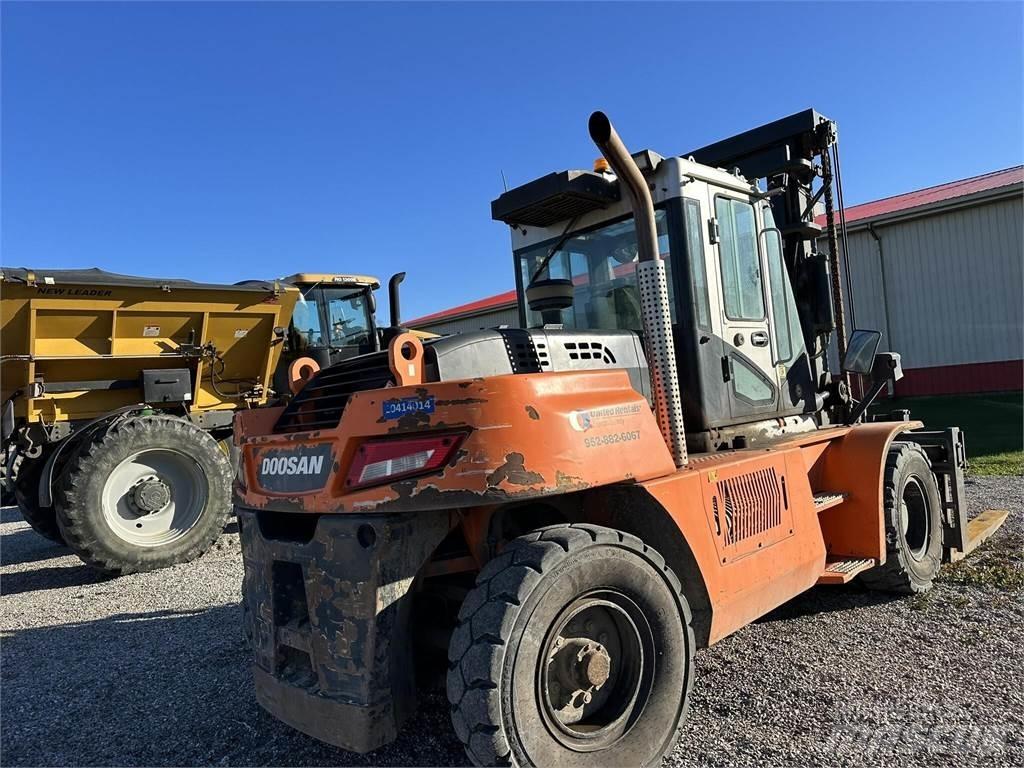 Doosan D160S-7 Autres Chariots élévateurs