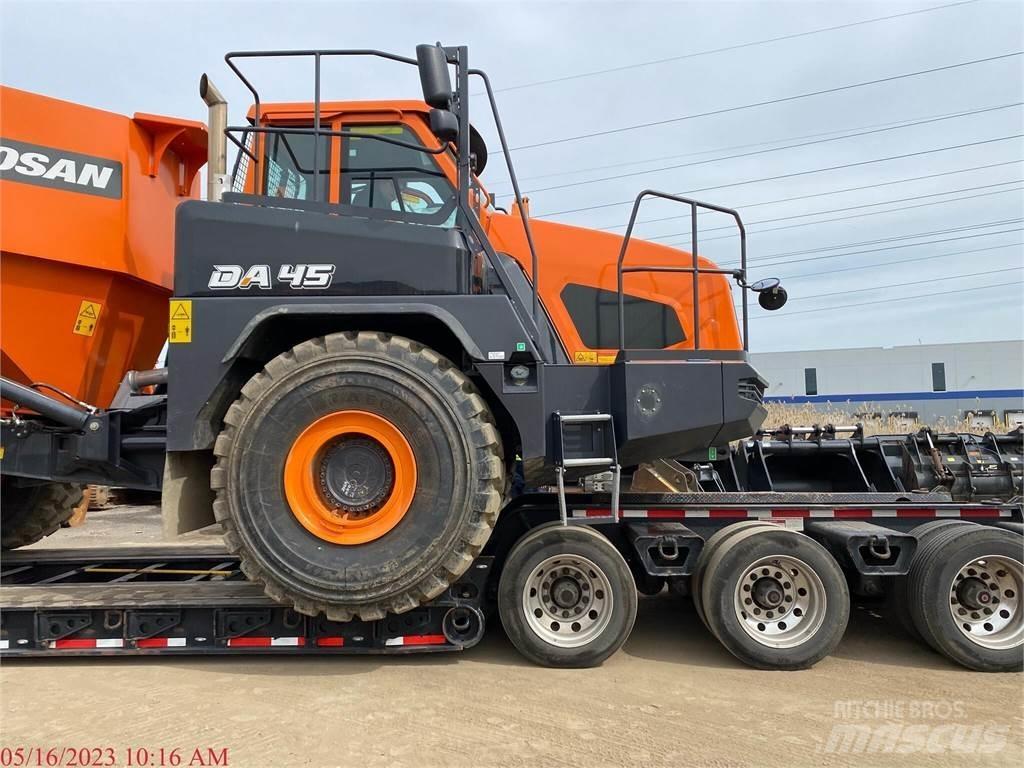 Doosan DA45-5 Tombereau articulé
