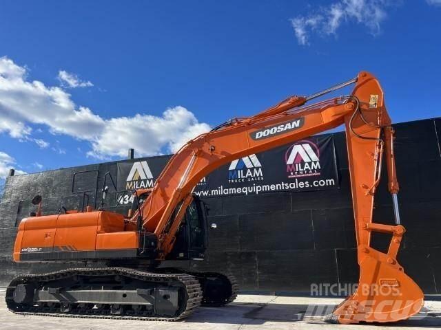 Doosan DX225 LC Pelle sur chenilles