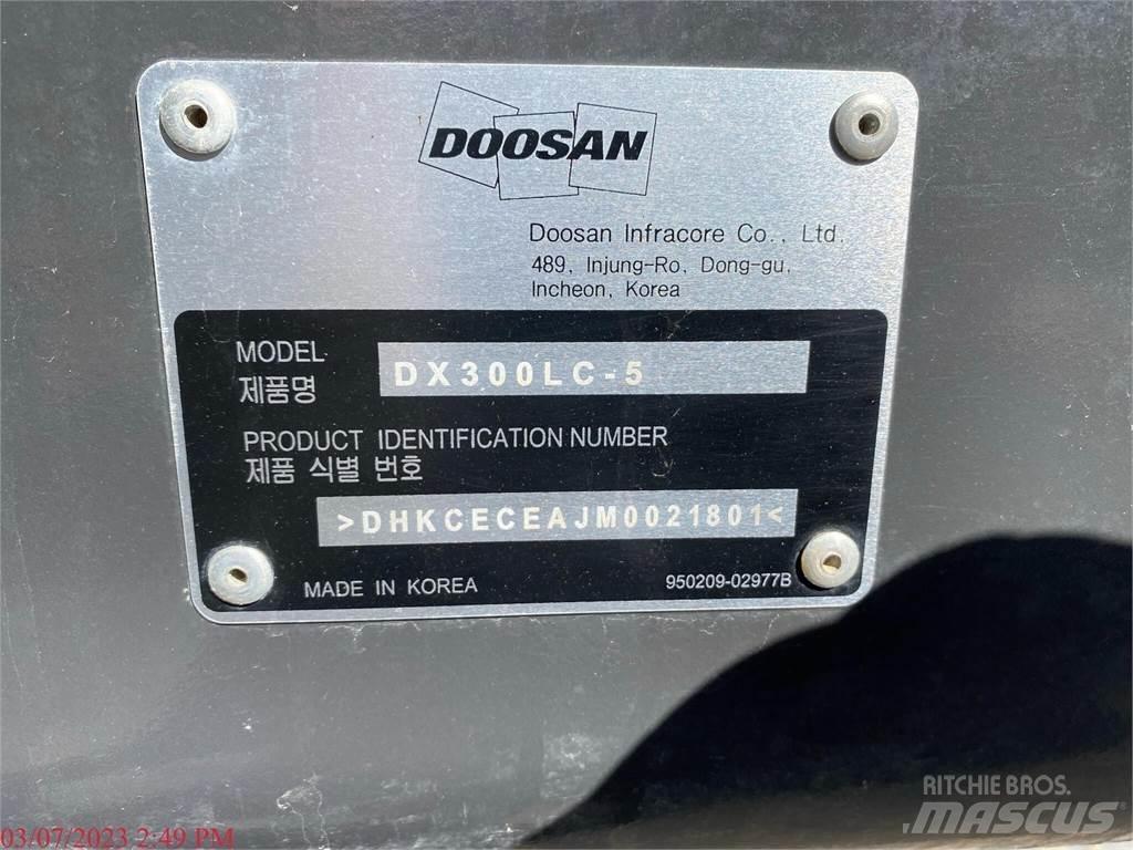 Doosan DX300 LC-5 Pelle à déchets