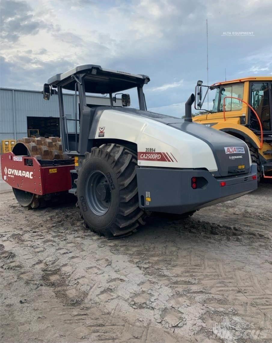 Dynapac CA2500PD Compacteurs de déchets