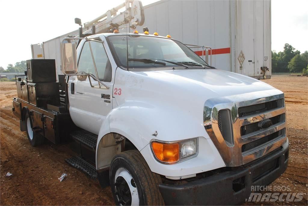 Ford F650 Camions et véhicules municipaux