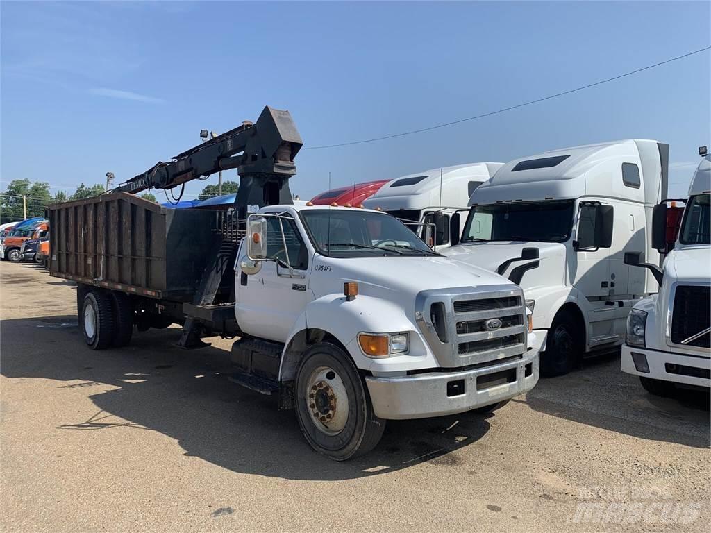 Ford F750 Camion plateau ridelle avec grue