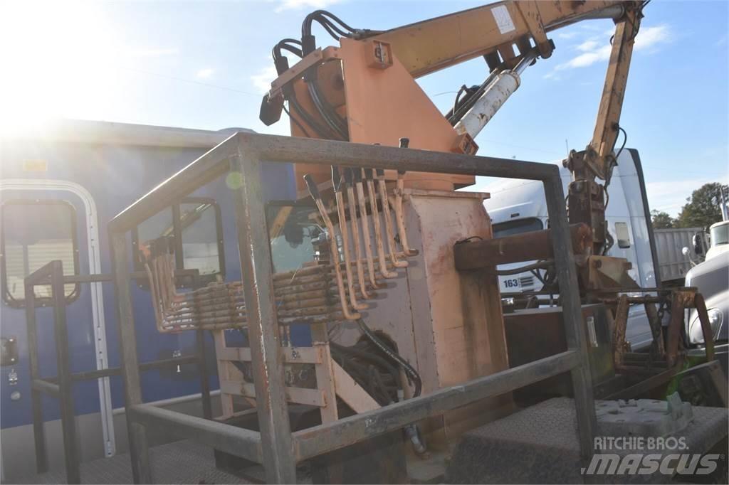 Ford F800 Camion plateau ridelle avec grue