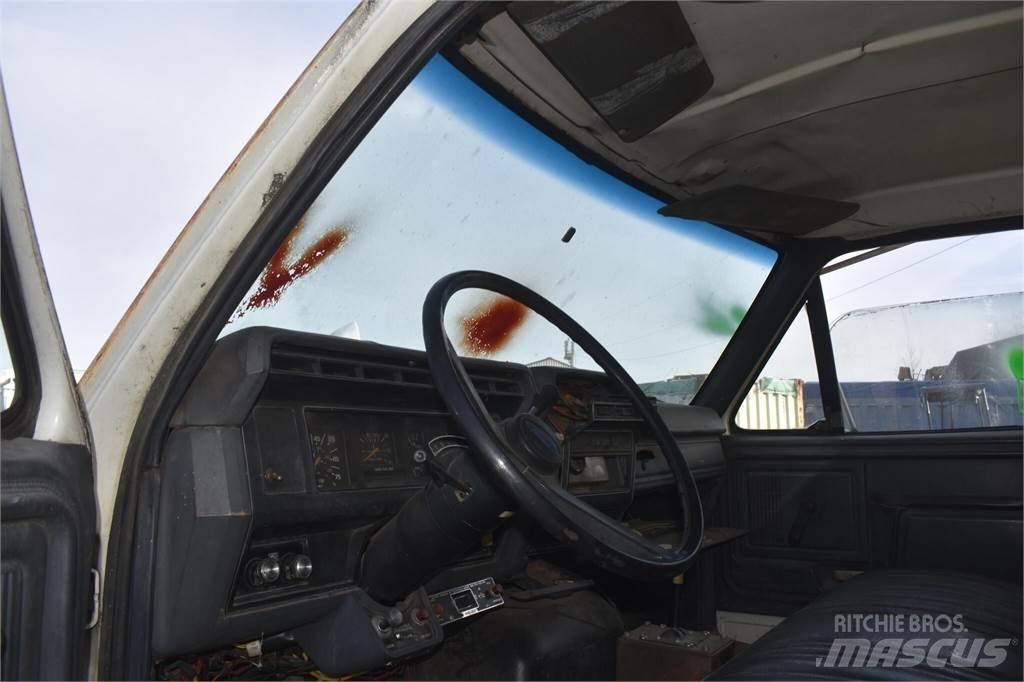 Ford F900 Camion benne