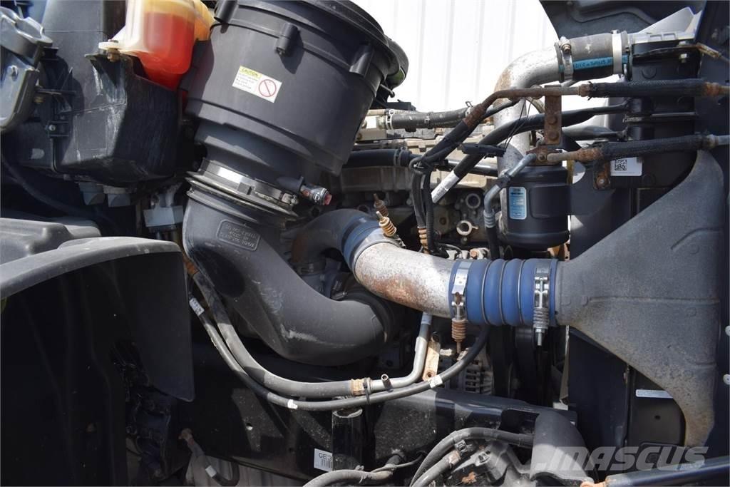 Freightliner 114SD Motrici cisterna
