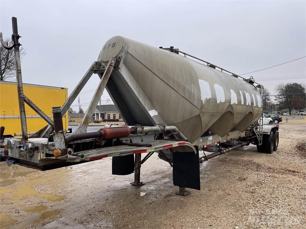 Fruehauf  Remorque citerne