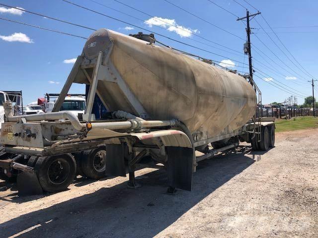 Fruehauf  Remorque citerne