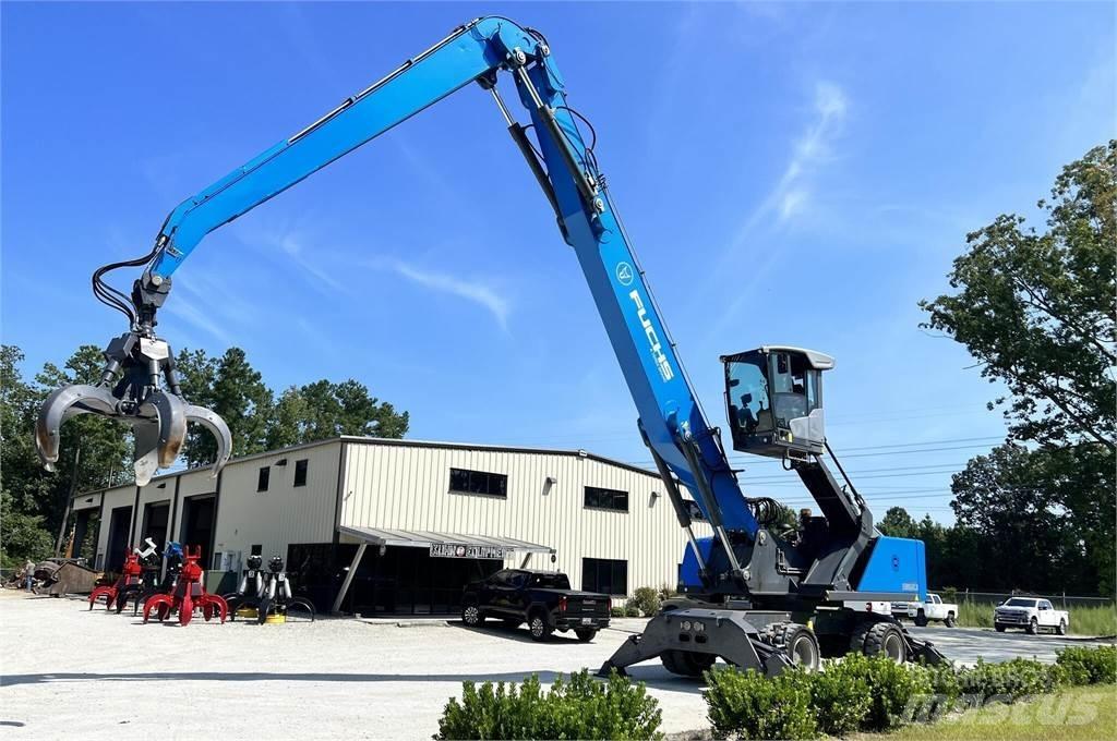 Fuchs MHL360F Pelle à déchets