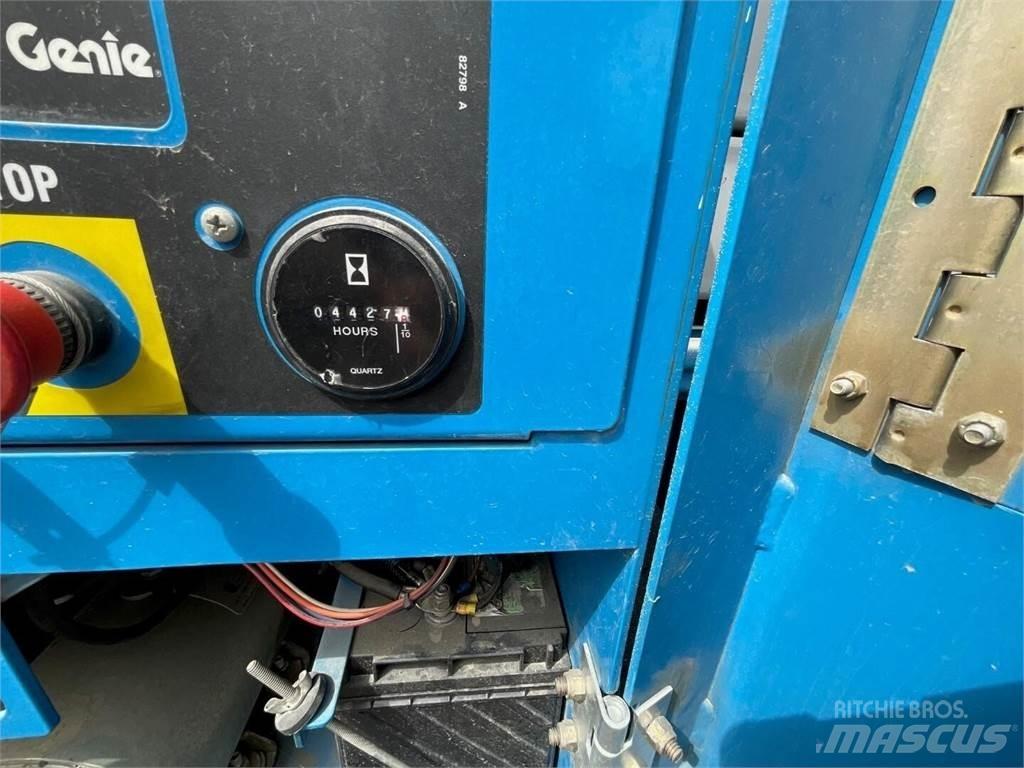 Genie GS4390RT Nacelle ciseaux
