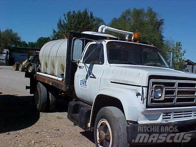 GMC TOPKICK C6500 Motrici cisterna