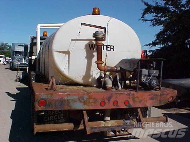 GMC TOPKICK C6500 Motrici cisterna