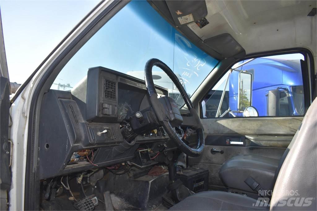 GMC TOPKICK C8500 Motrici cisterna