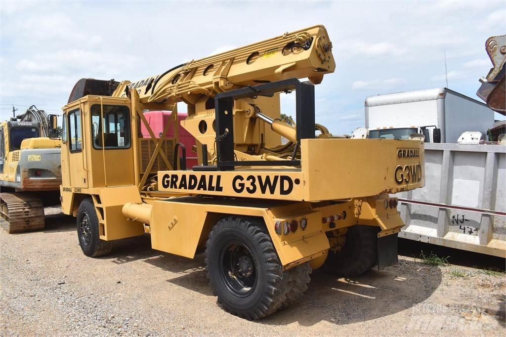 Gradall G3WD Pelle sur pneus