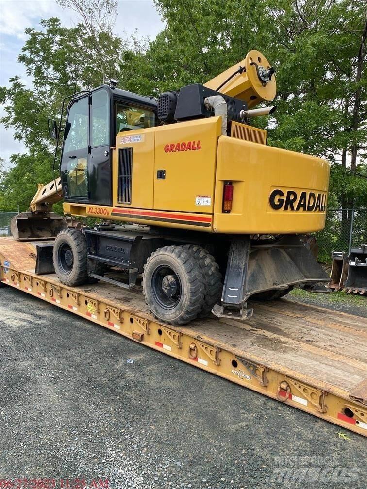 Gradall XL3300 V Pelle sur pneus