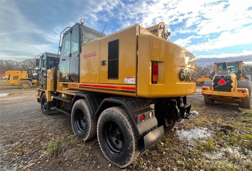 Gradall XL4100 V Pelle sur pneus