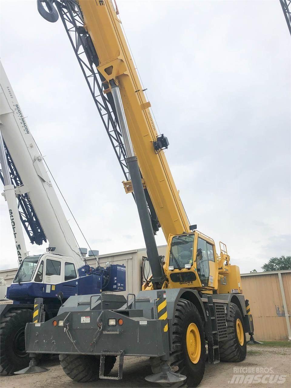 Grove RT890E Grues mobiles