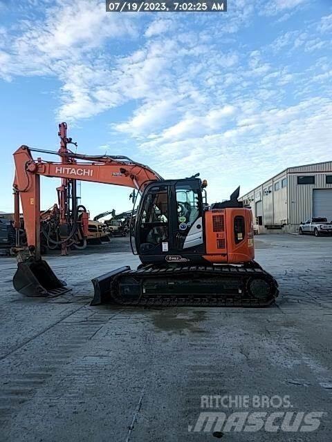 Hitachi ZX135US-6 Pelle sur chenilles