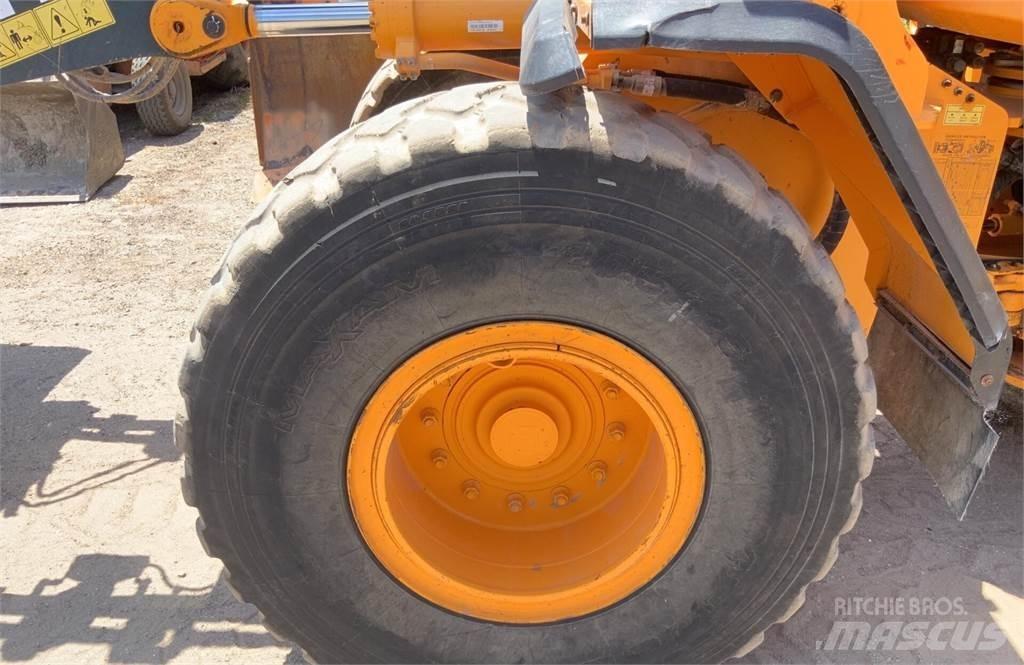 Hyundai HL955TM Chargeuse sur pneus