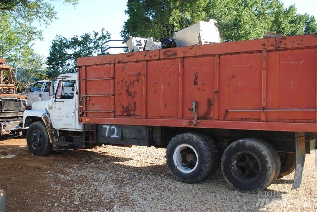 International 1854S Camion benne
