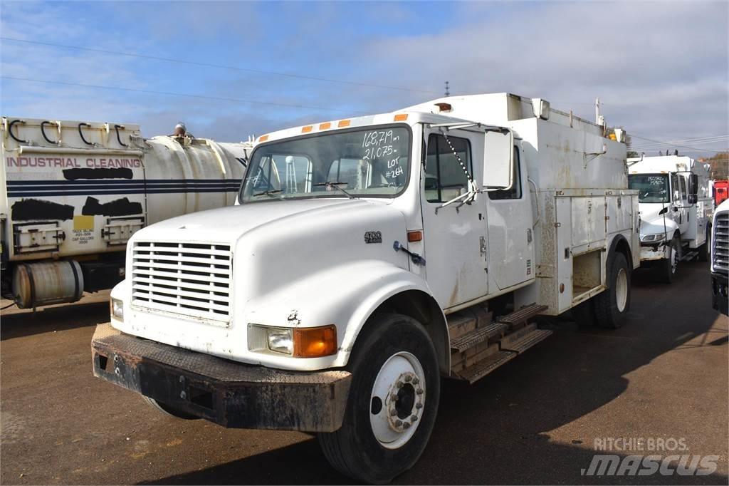 International 4700 Camions et véhicules municipaux