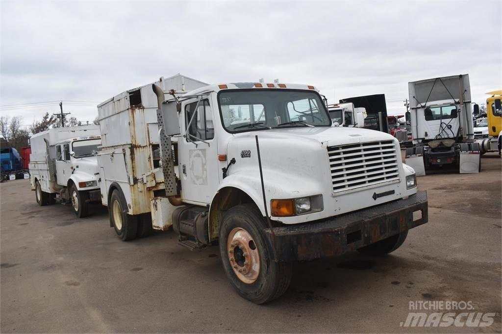 International 4700 Camions et véhicules municipaux