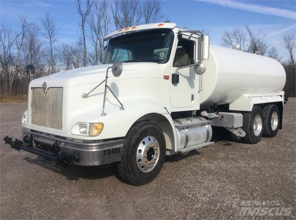 International 9400 Camion citerne à eau
