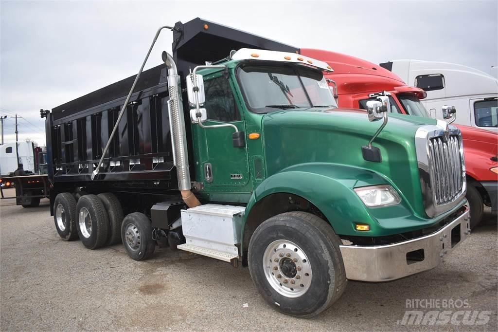 International HX Camion benne