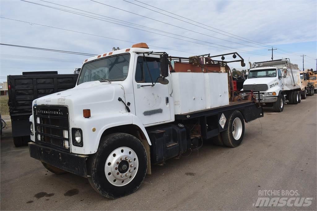 International S2300 Motrici cisterna