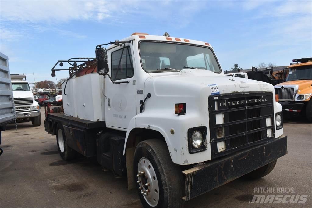 International S2300 Motrici cisterna