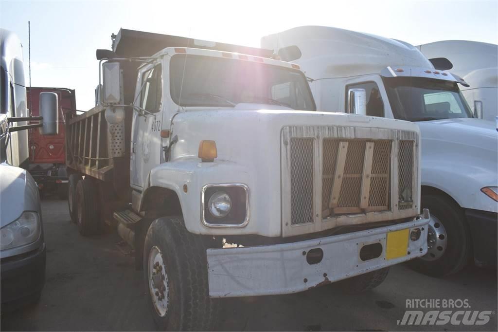 International S2600 Camion benne
