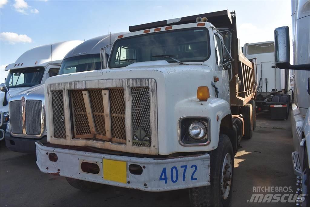 International S2600 Camion benne