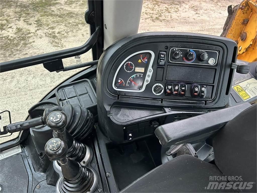 JCB 3CX Tractopelle