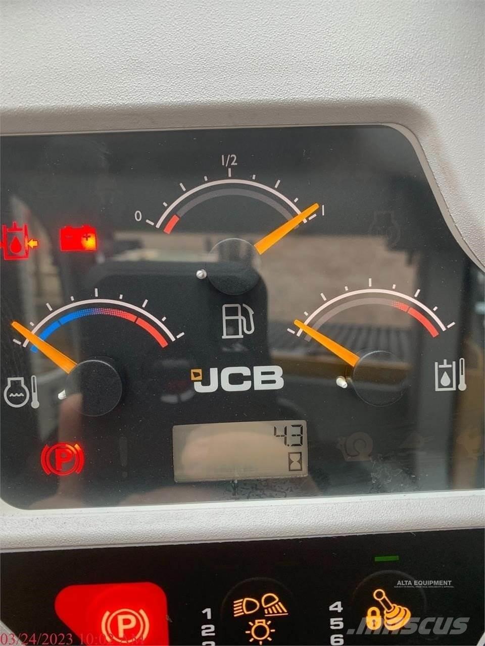 JCB 3TS-8T Chargeuse compacte