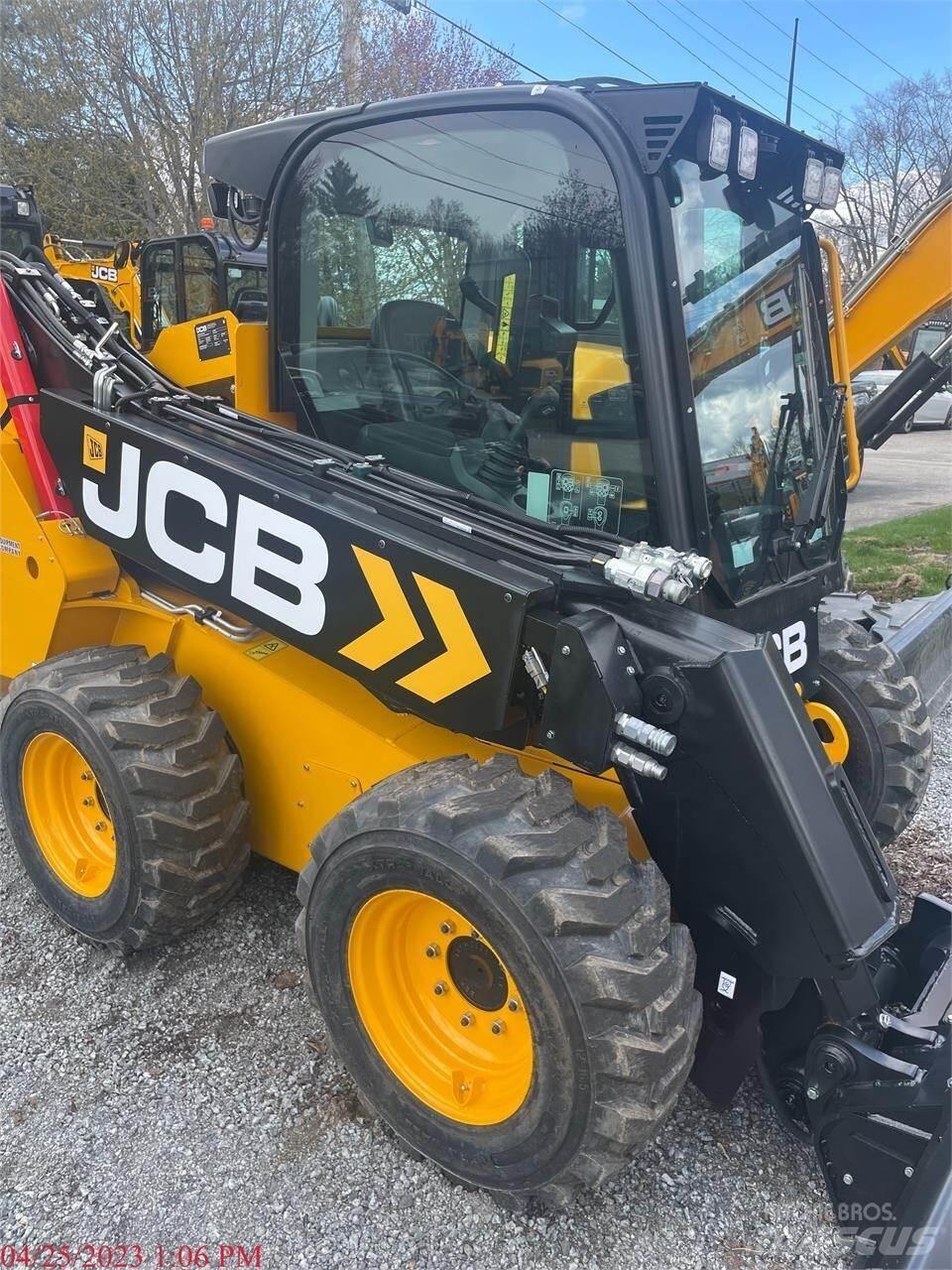 JCB 3TS-8W Chargeuse compacte