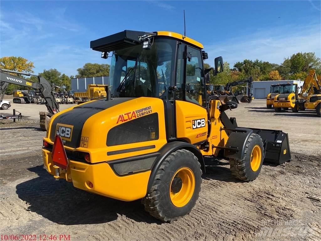 JCB 407 Chargeuse sur pneus