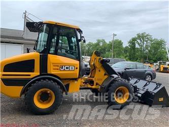 JCB 407B Chargeuse sur pneus