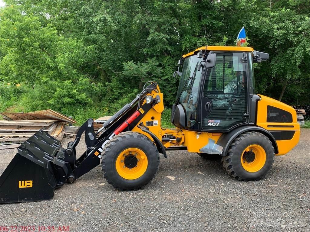 JCB 407B Chargeuse sur pneus
