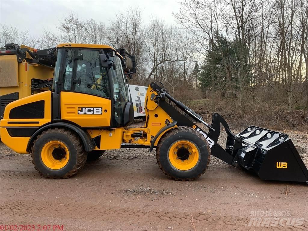 JCB 407B Chargeuse sur pneus