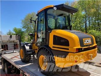 JCB 407B Chargeuse sur pneus