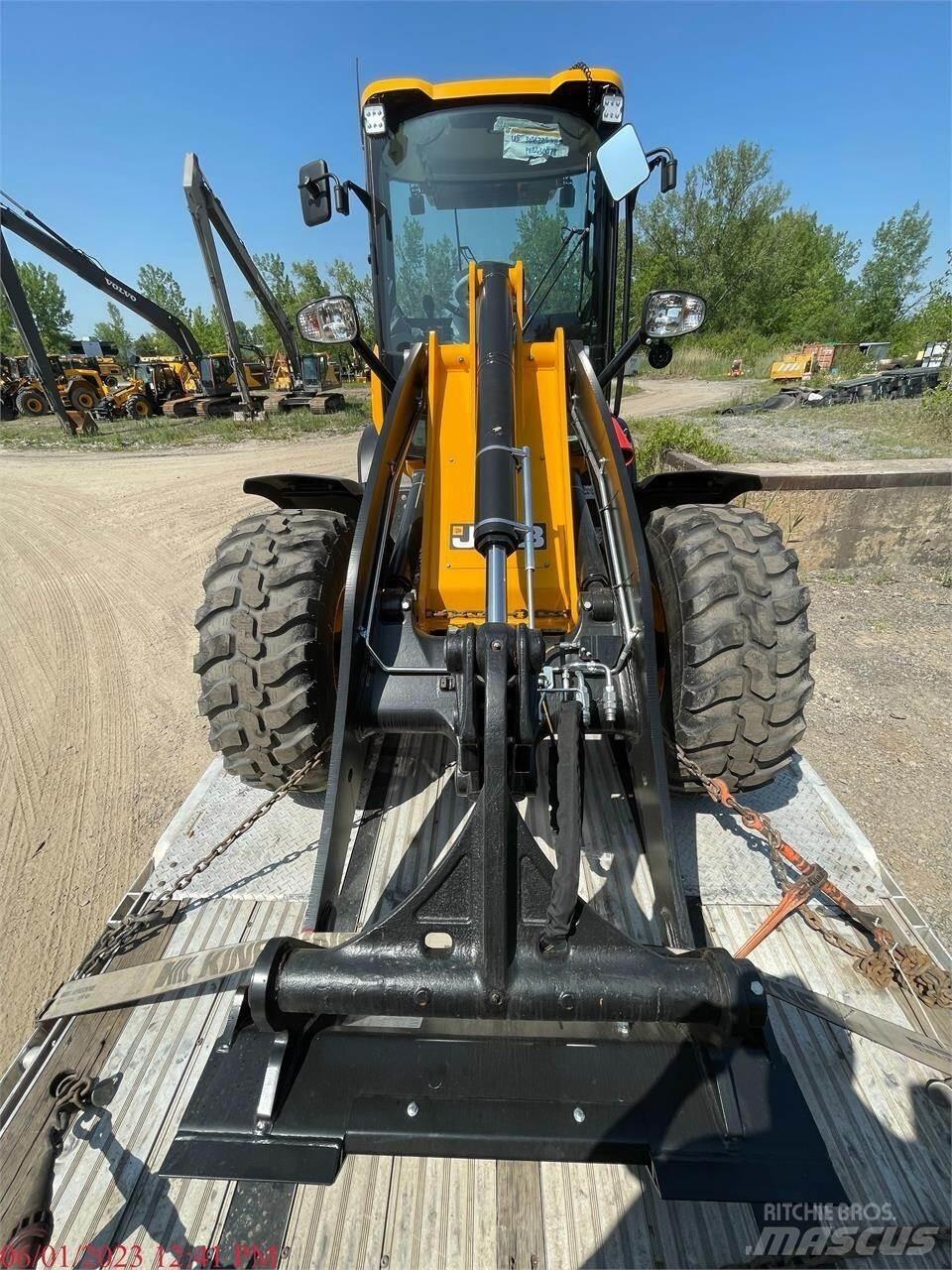 JCB 409 Chargeuse sur pneus
