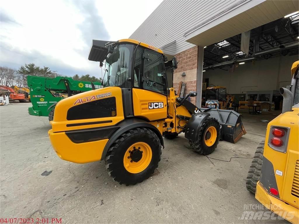 JCB 409 Chargeuse sur pneus