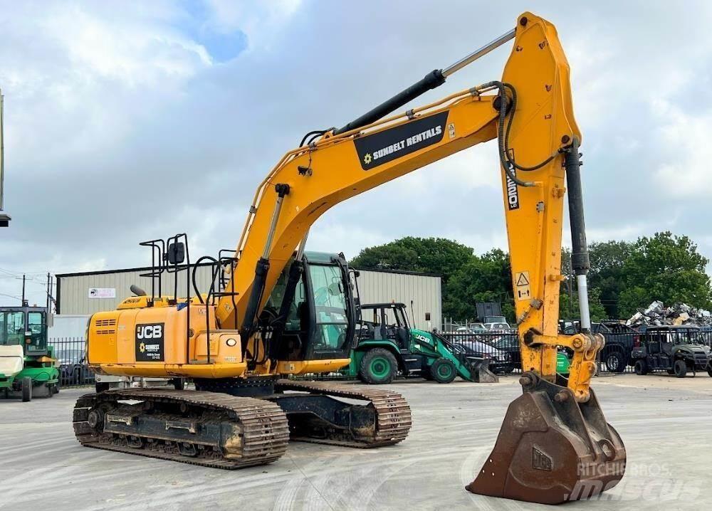 JCB JS220 LC Pelle sur chenilles