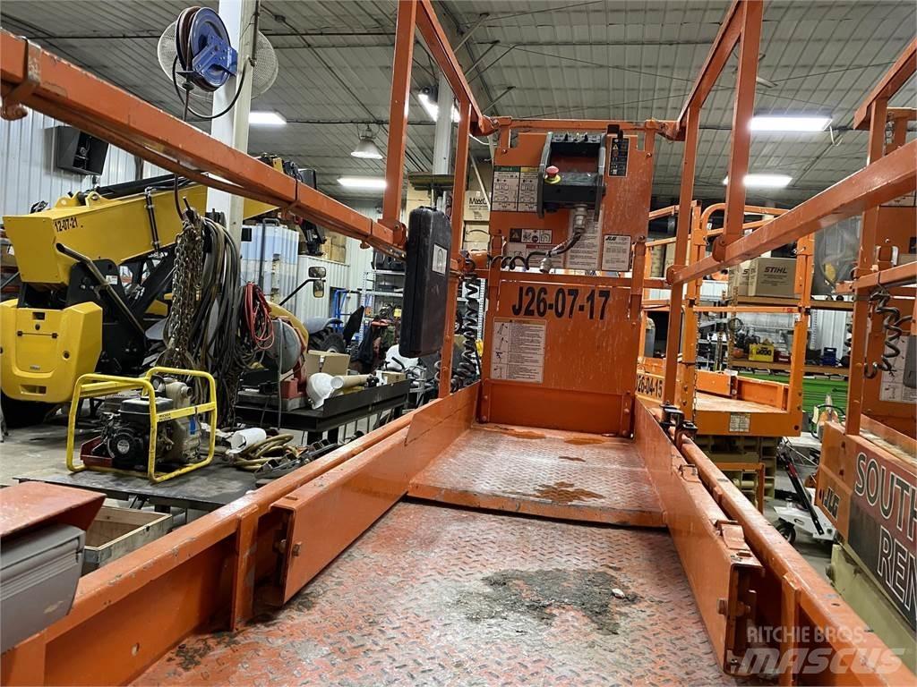JLG 2632ES Nacelle ciseaux